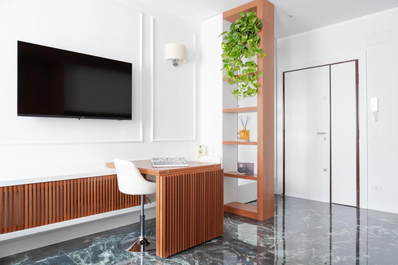 Domus Prestige -suite Repubblica- In Apartment Rom